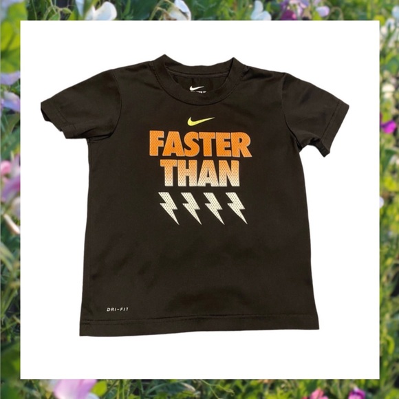 Nike Other - NIKE Boy's T-Shirt - Faster Than Lightning Size 7 (Fits Like 5/6)